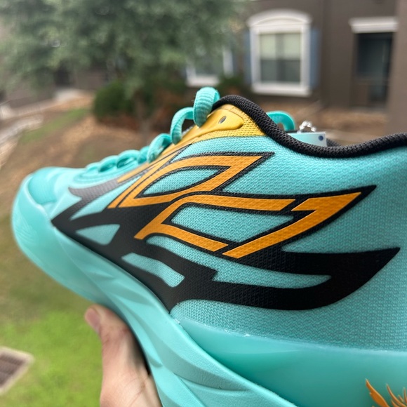 Puma MB.02 Never Worn - Picture 2 of 4